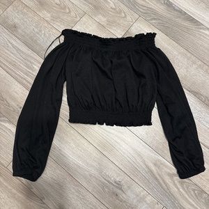 Shoulder off croptop